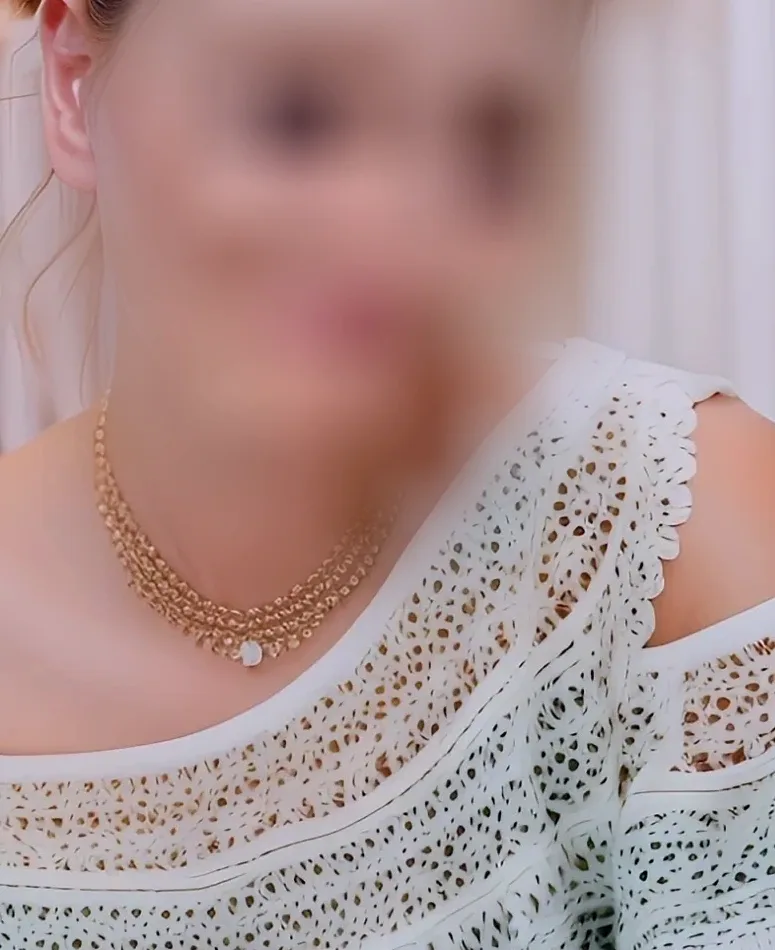 Aurora, 21 anni